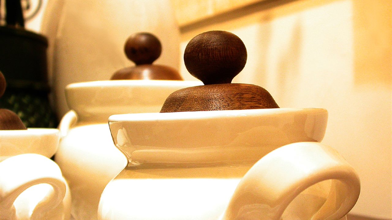 广交会第三期翻译准备：多语种宣传册、合规审校、术语库