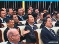 从事翻译工作除了需要掌握外语还要学什么